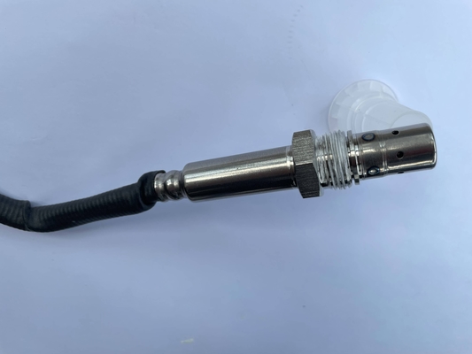 Metalowy plastikowy czujnik NOx silnika DAF 2011650 1793380 5WK96626B