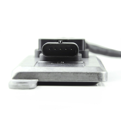 OE A0091533628 Czarny azotowy czujnik tlenu Benz Nox Sensor 590MM 5WK96616F