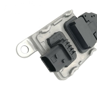 Mercedes czujnik tlenku azotu NOx OEM 5WK97338A A0101532228